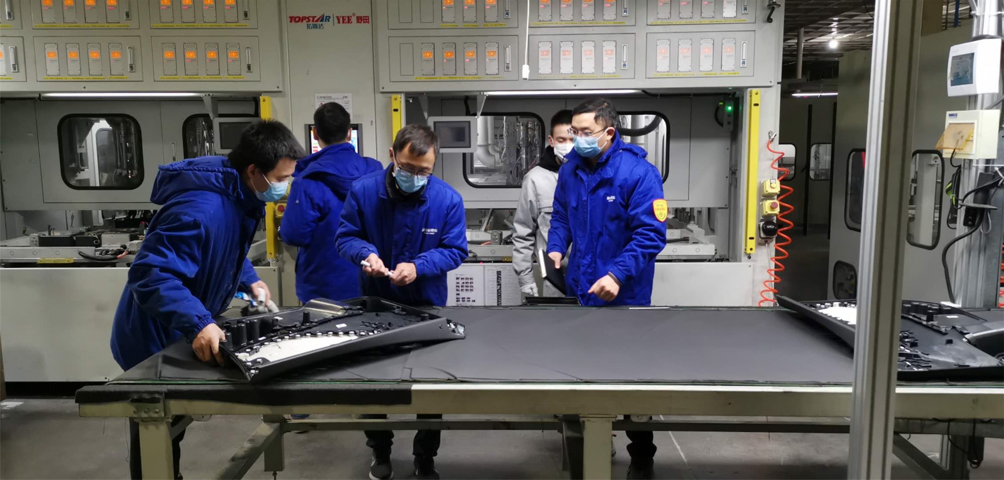 把失去的生产时间抢回来，中心城区万余家重点企业全面复工复产开展经营活动